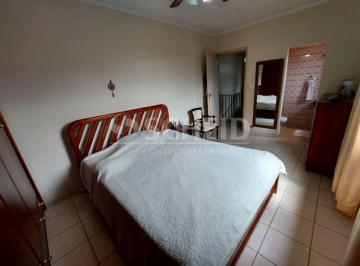 Casa · 140m² · 4 Quartos · 2 Vagas · Casa residencial/comercial 5 dorm com 3wc na Vila Santa Catarina
