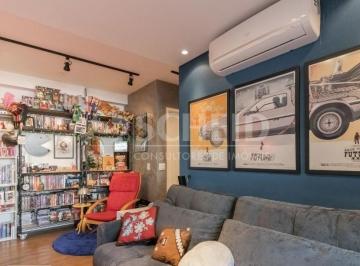 Apartamento · 74m² · 2 Quartos · 2 Vagas · Apartamento à venda no Jardim Prudência com 74m², 2 dormitórios, 1 suíte e 2 vagas.