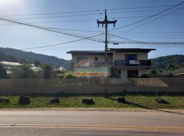 Casa · 411m² · 3 Quartos · 2 Vagas · Casa à venda - em Serrinha