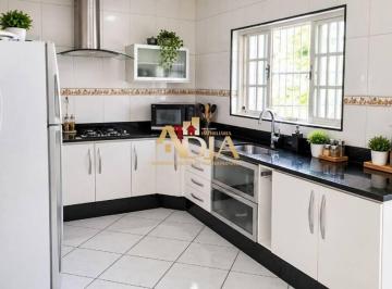 b633a88fbaaac7a560ccd8d3e68c537f2e0c7754 · Casa com 3 dormitórios à venda, 299 m² por R$ 799.000,00 - Centro Alto - Ribeirão Pires/SP