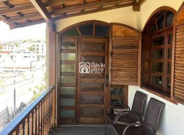 Casa · 360m² · 3 Quartos · Casa à venda - em Tirol