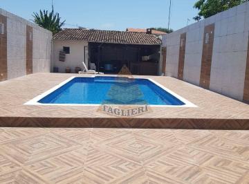 Casa · 450m² · 3 Quartos · 5 Vagas · Linda Casa a Venda em Caraguatatuba-450m²