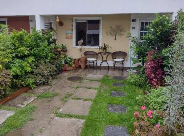 Casa · 100m² · 3 Quartos · 2 Vagas · Casa à venda - em Vargem Pequena