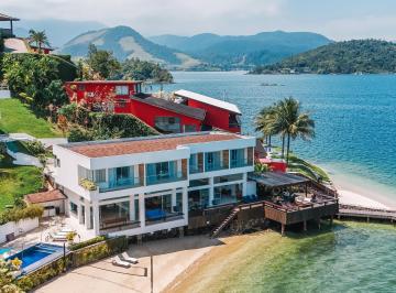Casa de 14 quartos, Angra dos Reis · Casa em Angra dos Reis