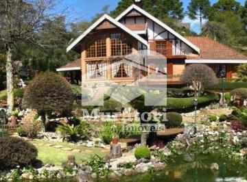 Casa · 700m² · 5 Quartos · 3 Vagas · Casa em Condomínio fechado