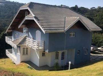 Casa · 204m² · 5 Quartos · Casa em condomínio fechado