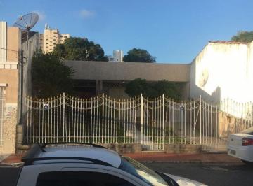Casa comercial no São José para clínica, escritório, galeria · Casa comercial no São José para clínica, escritório, galeria