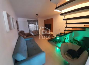 med_eee6e33286b2e57c89d69d120878ea6a.jpg · Sobrado à Venda Jd. Sta.Rosa - 3 Quartos - 3 banhs. - Vaga Coberta - Quintal c/ Esp Gourmet - Oportu