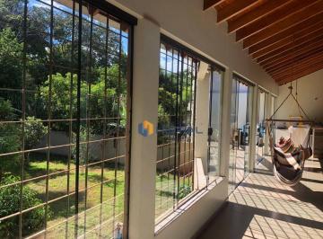 b6f01083e843af51b0c92be029431626b9d1e8a3 · Chácara com 3 quartos e piscina à venda, 1680 m² por R$ - Jardim Santa Helena - Maringá/PR
