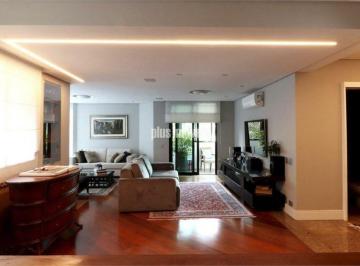 Apartamento · 230m² · 4 Quartos · 3 Vagas · Apto Moema impecável
