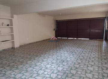 Foto 01 · Imóvel comercial, com portão automatizado, cerca elétrica, um banheiro e quintal