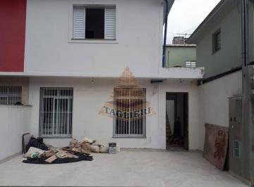 Casa · 120m² · 2 Quartos · 3 Vagas · Sobrado novo com portão automatizado na frente da vila. Próximo ao Forum