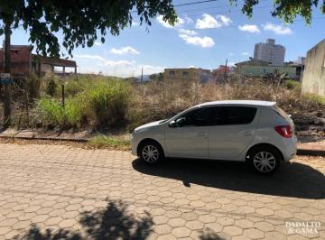 Terreno · 1800m² · Belo terreno-1.800 m²- frentes para duas ruas- ótima vista - canto feliz- Cariacica-ES