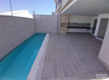 Casa · 351m² · 5 Quartos · 3 Vagas · Linda e ampla casa com 5 quartos 5 suítes, varanda,  jardim de inverno e 3 vagas  - Condomínio fecha