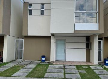 Casa de 3 quartos, Manaus · Casa em condomínio de alto padrão, no Parque das Laranjeiras - 3 suítes, 145 m²