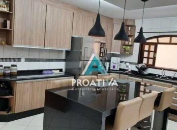 02d0ab67d8ff4c31b72bd4d55b6f811681f47d00 · Sobrado com 4 dormitórios à venda, 310 m² por R$ 750.000,06 - Parque Gerassi - Santo André/SP