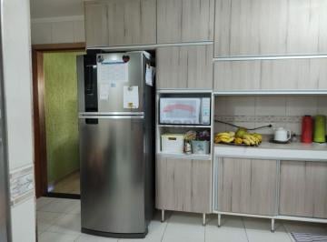 Casa · 95m² · 2 Quartos · 1 Vaga · Sobrado a venda, Água Fria, 02 dormitórios, 01 vaga, 02 banheiros, pequeno, quintal
