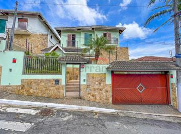 Casa · 322m² · 4 Quartos · 6 Vagas · Horto, Sobrado, 4 dormitórios, 2 suítes, 6 vagas, piscina e churrasqueira, 322 metros construído.
