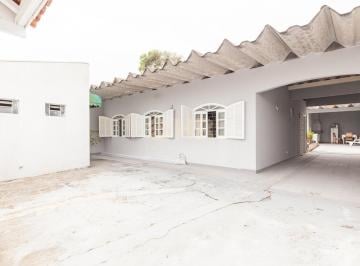 Casa · 139m² · 4 Quartos · 4 Vagas · Casa com 04 dormitórios sendo 01 suíte e 04 vagas