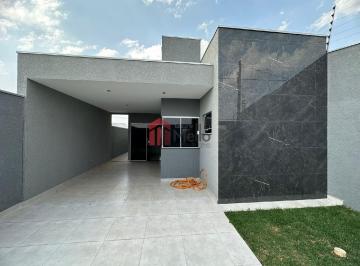 Foto 09 · Casa à venda em Umuarama-PR, Parque Residencial Tokio: 2 quartos, 1 suíte, 1 sala, 2 banheiros, 1 va