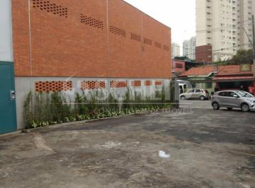 Comercial · 200m² · 6 Vagas · Excelente imóvel comercial em ótima região no Jardim Marajoara