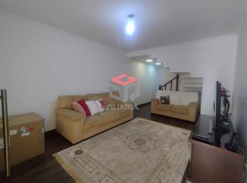 Sala · Sobrado com 190 m² localizado na Vila Alto de Santo André em Santo André.