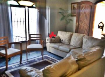 Casa · 150m² · 3 Quartos · 2 Vagas · Sobrado com piscina churrasqueira 3 dormitórios e 2 vagas de garagem na Penha