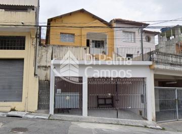 Casa · 260m² · 7 Quartos · 3 Vagas · Casa na frente e 2 nos fundos independentes na Vila Monumento