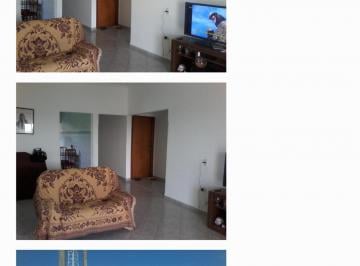 Foto 01 · Casa 145m2, 3 Dormitórios, 1 Suíte, Sala 2 Ambientes, 4 Vagas de Garagem, Terreno de 360m2, Ótima Lo