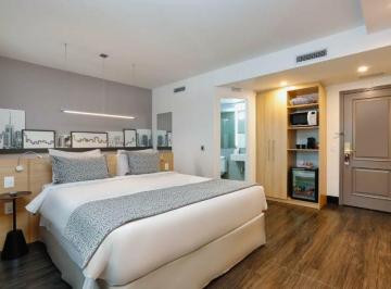 Apartamento · 28m² · 1 Quarto · 1 Vaga · Flat totalmente mobiliado disponível para venda com 28m² e 01 vaga de garagem