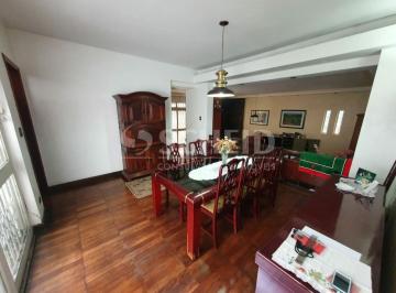 Casa · 225m² · 3 Quartos · 4 Vagas · Casa térrea totalmente isolada com excelente área externa e interna no Jardim Marajoara.