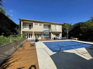 Casa · 610m² · 5 Quartos · 5 Vagas · Miolo Granja. 5 suítes, piscina, gourmet, quadra tênis!
