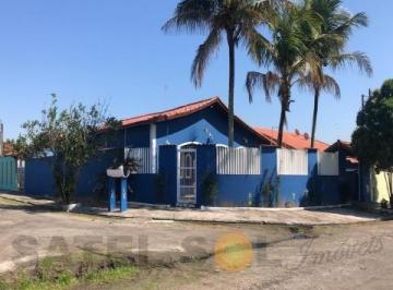 Foto 01 · Casa ampla, arejada, localizada em rua residencial próxima a praia, no Jardim Grandesp