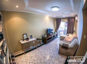 Sala de estar/TV · Apartamento com 3 dormitórios à venda, 130 m² por R$ 850.000,00 - Centro - Balneário Camboriú/SC