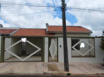 Casa · 107m² · 3 Quartos · 2 Vagas · Casa em Rua Domingos Calamita - Loteamento Porto Seguro - Avaré/SP