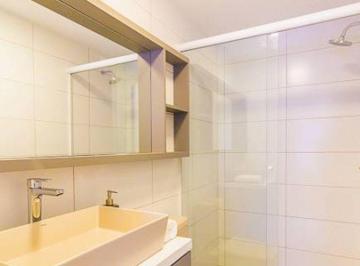 Apartamento Venda de 1 quarto · Apartamento em Rua Professor Freitas e Castro - Azenha - Porto Alegre/RS