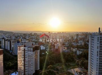 Apartamento · 71m² · 2 Quartos · 2 Vagas · Apartamento em  Rua Gutemberg - Petrópolis - Porto Alegre/RS