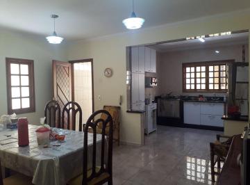 Casa · 241m² · 3 Quartos · 3 Vagas · Sobrado em Rua Cartagena - Vila Metalúrgica - Santo André/SP