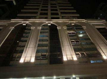 Apartamento · 164m² · 4 Quartos · 3 Vagas · Apartamento em  Rua 222, - Meia Praia - Itapema/SC