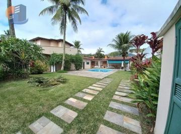 Casa · 300m² · 5 Quartos · 5 Vagas · Casa c/ Terreno de 720 metros Quadrado em Pernambuco Guarujá.