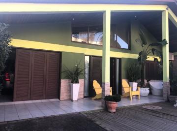 Casa · 150m² · 2 Quartos · 2 Vagas · Casa em Rua Rio Douradinho - Centro - Xangri-Lá/RS