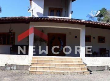 Casa · 512m² · 5 Quartos · 7 Vagas · Casa em  Rua dos Ingazeiros - Belveder Clube dos 500 - Guaratinguetá/SP