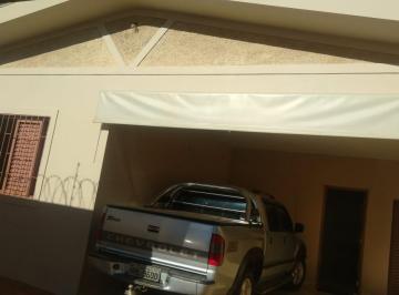 2ba4bfd95e7d4d3da53514db1126db17.jpg · Casa para Venda em Uberlândia/MG - 3 Dorm. 250 m2 Área Útil