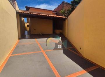 990e51a11073d129bed069831fbcf84bb7d00d55 · Casa com 3 dormitórios à venda, 200 m² por R$ 630.000 - Centro - Barretos/SP