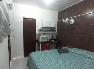 Apartamento · 16m² · Kitnet mobiliado pronto para morar ou explorar em temporada.