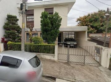 Casa · 240m² · 4 Quartos · 4 Vagas · 330 metros de terreno - zoneamento ZEU