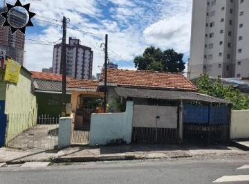 FACHADA · TERRENO CENTRO