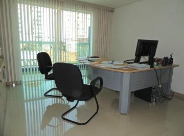 Casa · 350m² · 4 Quartos · 3 Vagas · Sobrado em  Rua Carabinani - Campo Limpo - São Paulo/SP