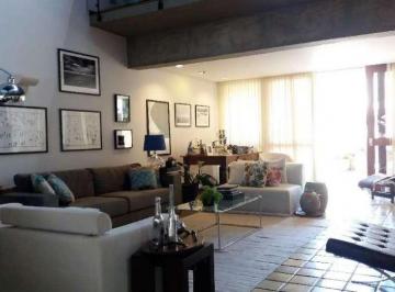 Casa de 5 quartos, São Paulo · Sobrado Miolo do Jardim da Saúde - 4 suítes - 4 vagas de garagem.