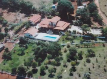 Rural · 250m² · 4 Quartos · 4 Vagas · Chácara em  Tuiuti - Centro - Tuiuti/SP